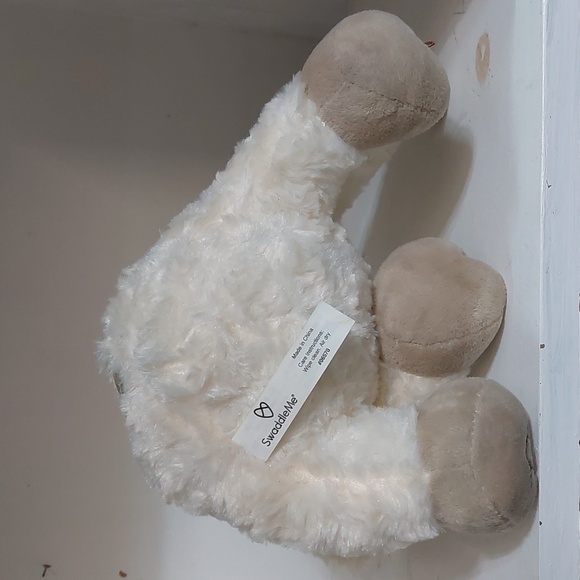 SwaddleMe Mommies Melodies (Lamb) – Cry-Activated Baby Soother - Picture 5 of 11